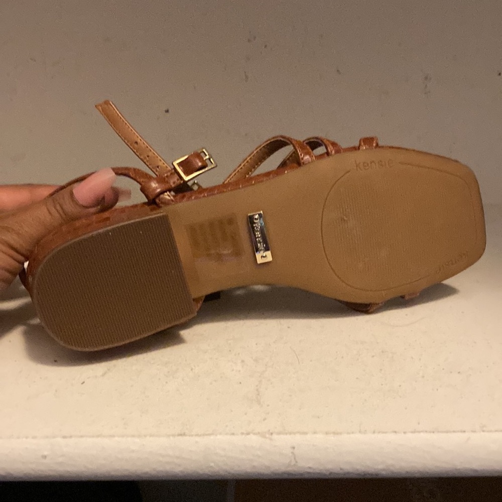 Kenzie Sandals - Picture 3 of 3